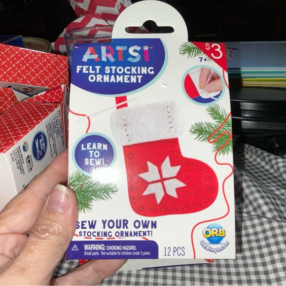 Artsi Felt Loop Tree-Loop Your Own Tree, Santa, Stocking Ornament 20 Pc Lot Of 3 - Picture 8 of 16